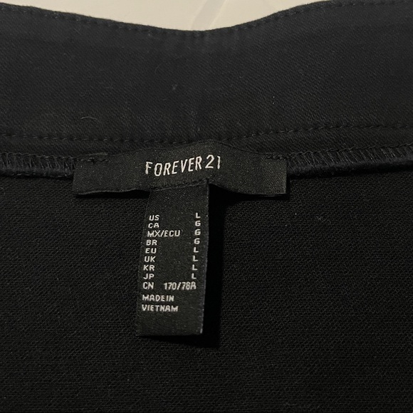 💎Forever 21 black mini skirt - Picture 9 of 9